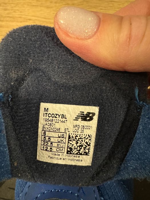 Утепленные детские кроссовки New Balance