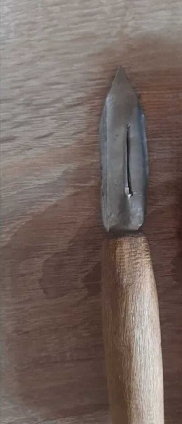 Нож для чистки картофеля     .