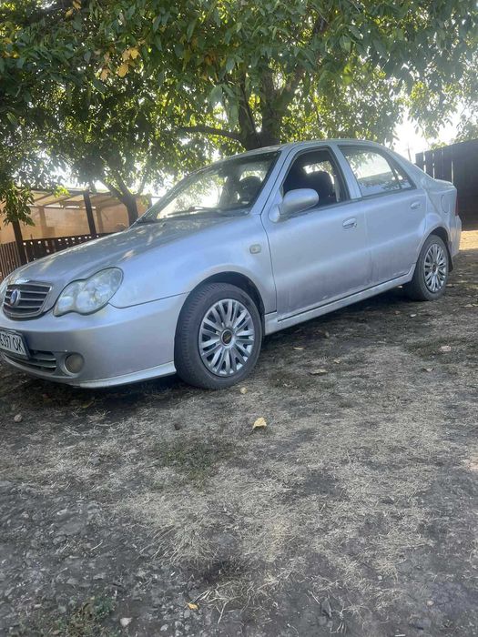 продам Geely CK на полном ходу 2011 год четвёртый газ