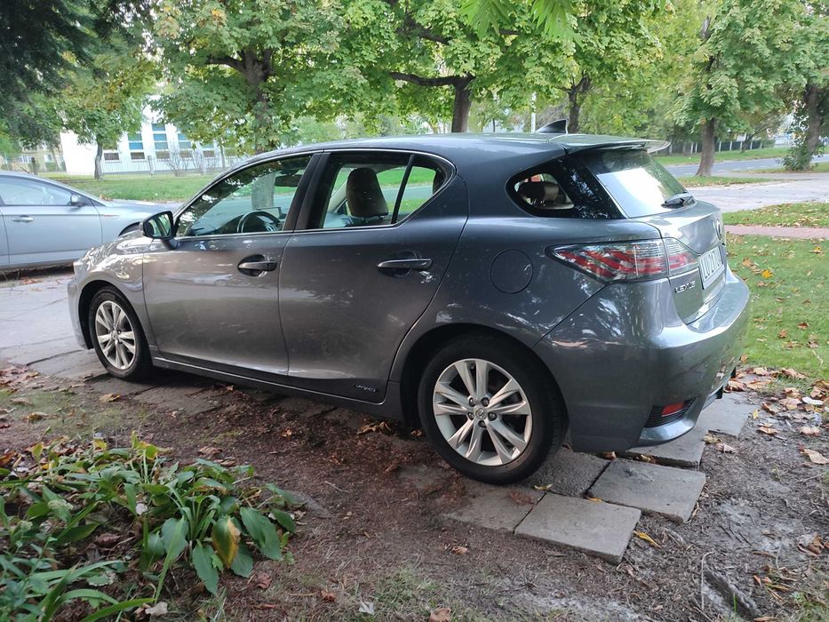 Lexus CT200H,  103 tys przebieg, w super stanie