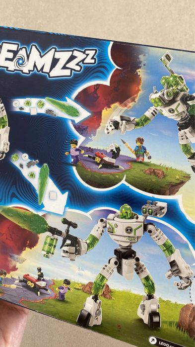 Конструктор LEGO DREAMZzz Матео и робот Зет-Блоб (71454)