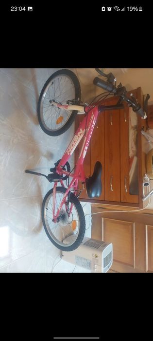 Bicicleta de criança apartir 5/6 anos