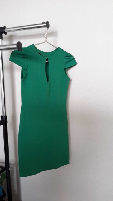 Тепле плаття розмір 42 (S) зелене, тепле