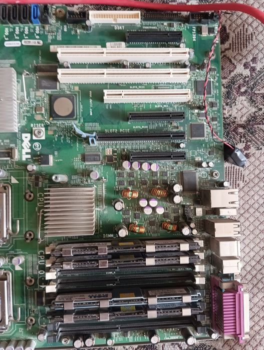 Комп'ютер Dell 2 сокета