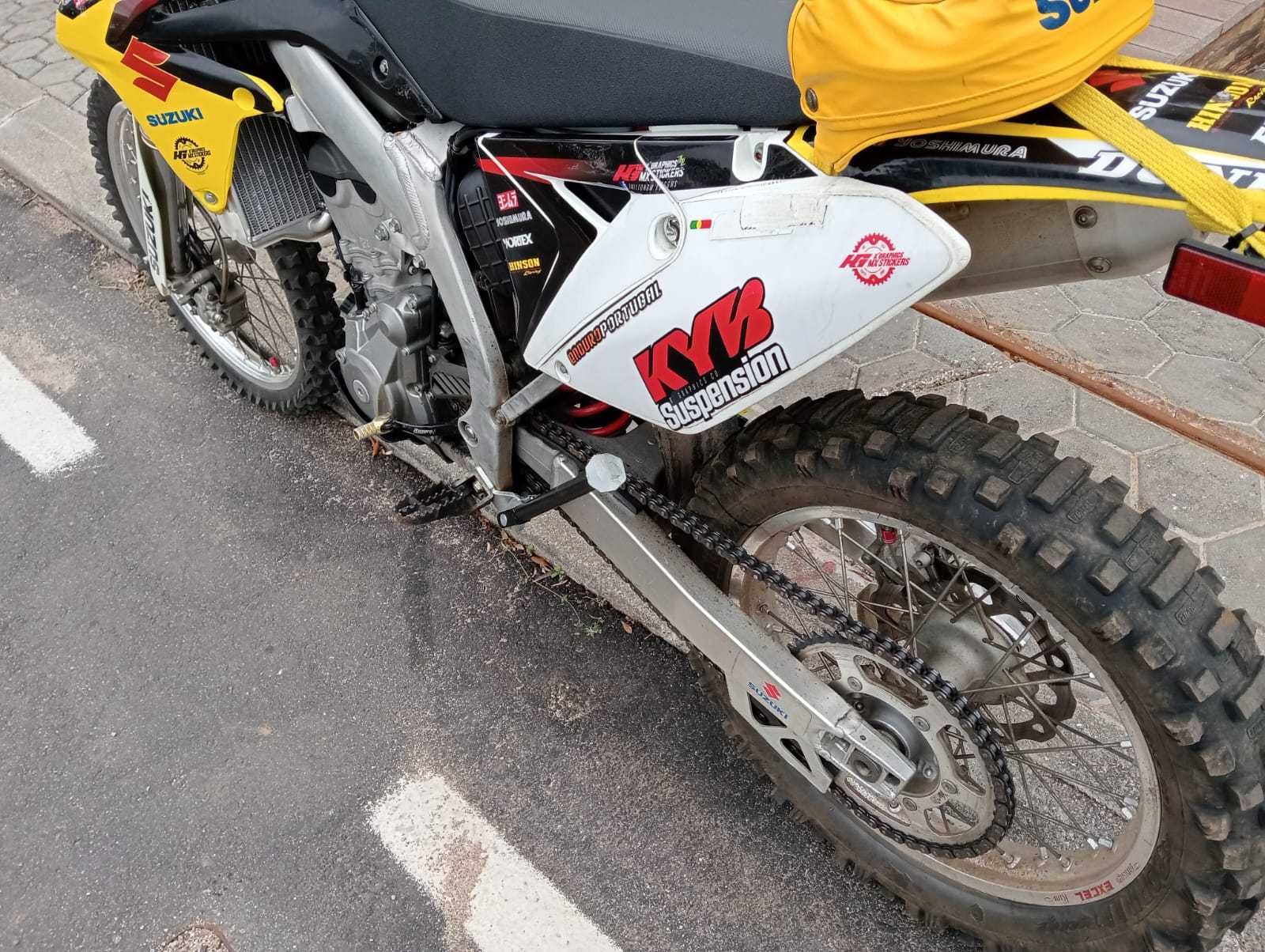 Descanso Lateral Suzuki RMZ 250 450