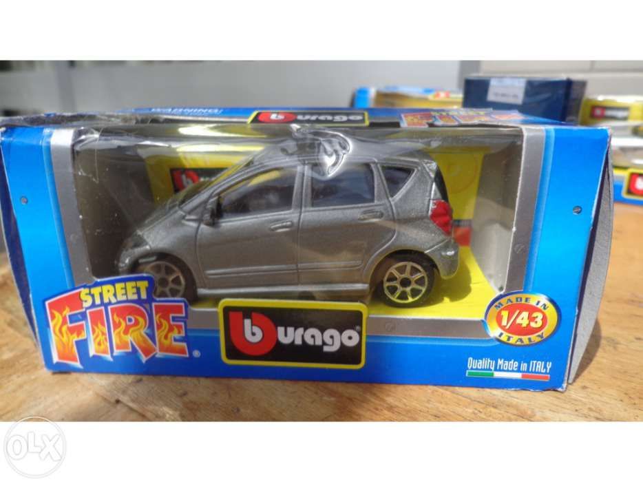 Carrinho miniatura - mercedes-benz, classe a - esc. 1/43