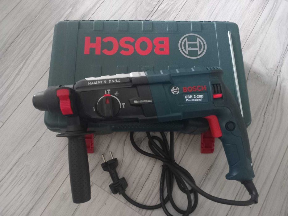 Wiertarka udarowa 3w1 800w.
Wiertarka udarowa