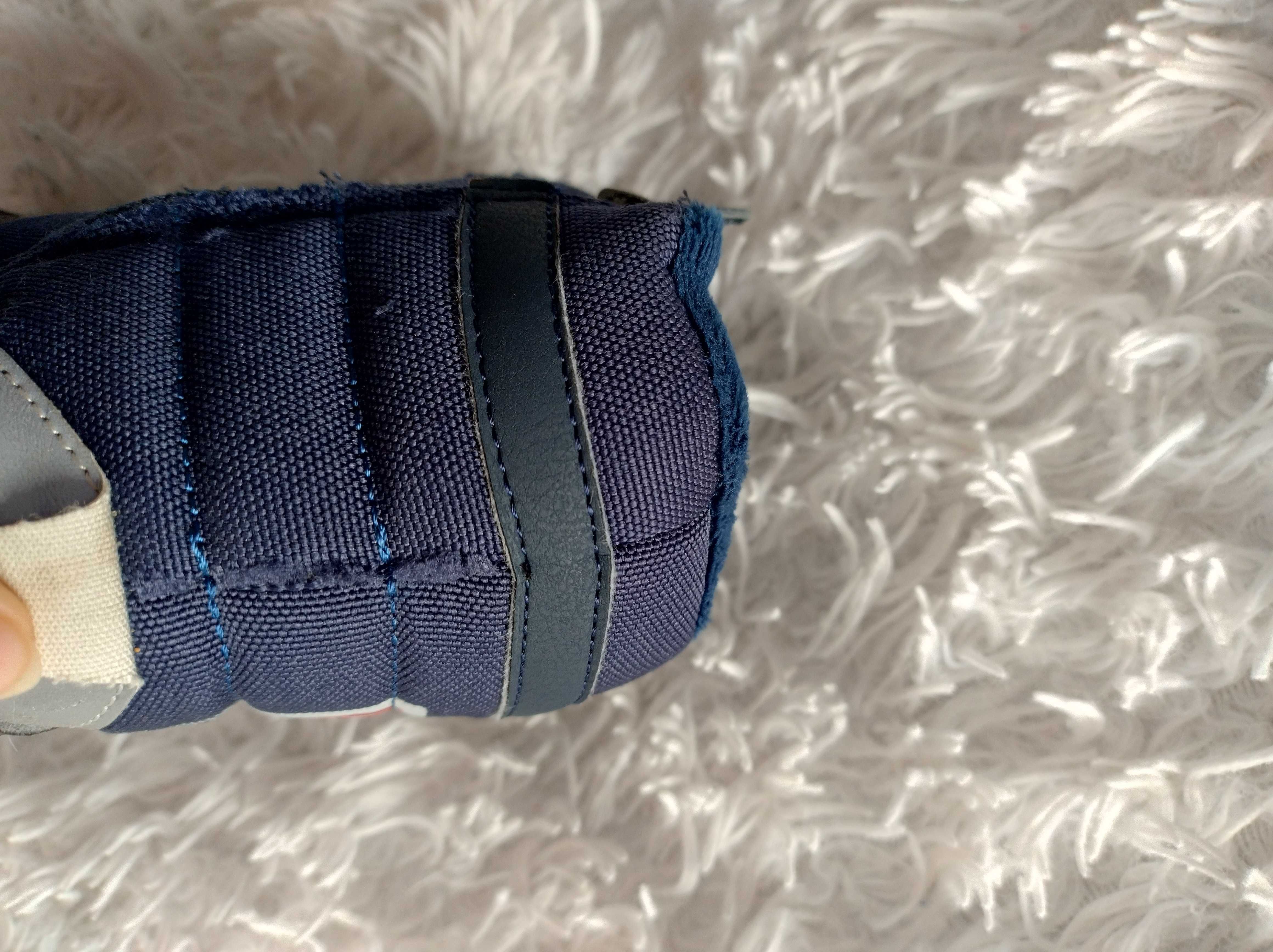 Buty zimowe Śniegowce 28