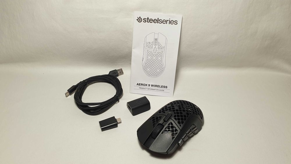Mysz bezprzewodowa Steelseries Aerox 9 sensor optyczny jak NOWA.