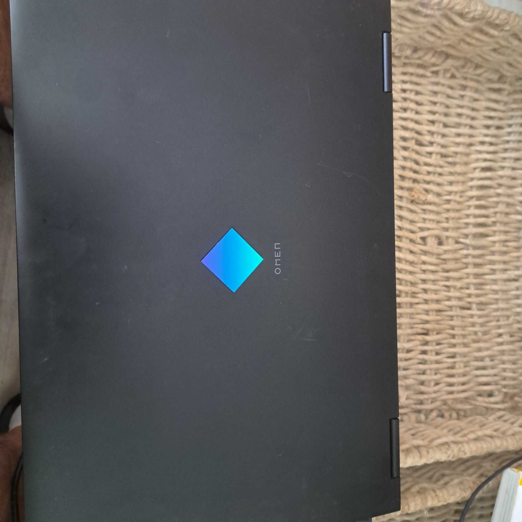 Laptop Omen i7 12700h  rtx 3070ti