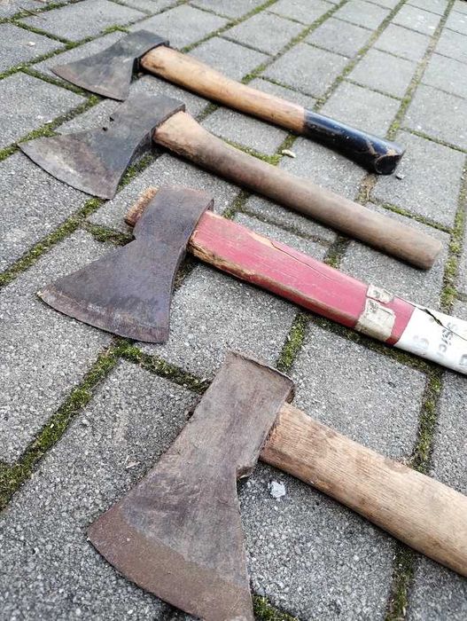 Siekierki do drewna gospodarcze 07-08 kg   Trzonek 25-30 cm