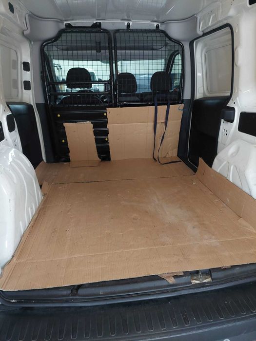 FIAT DOBLO usada, bem conservada
