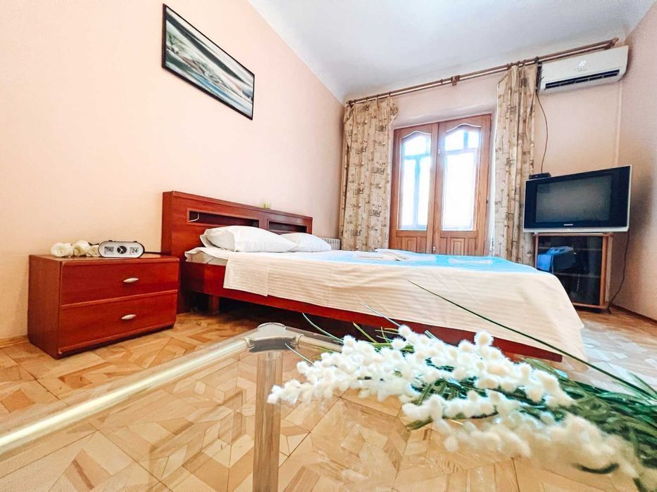 1к квартира ЦЕНТР Дарвіна Подобово Хрещатик Арена Гулівер Бесарабка
