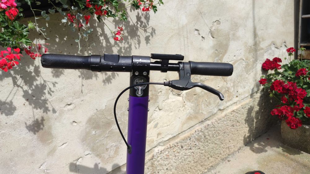 Hulajnoga elektryczna Bird, Okai ES100, F350 Electrisan