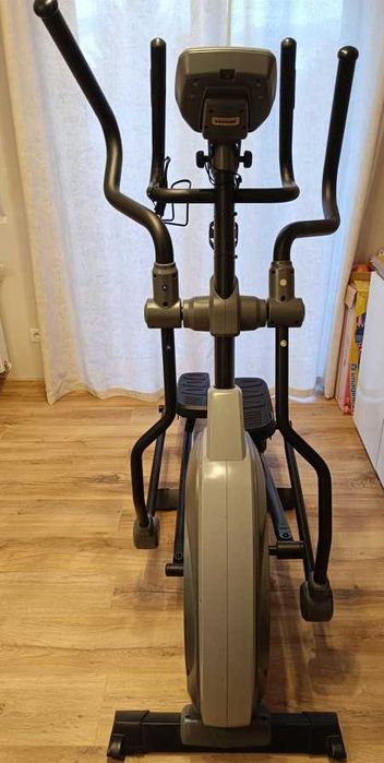 Orbitrek Kettler Elliptical Axos P
