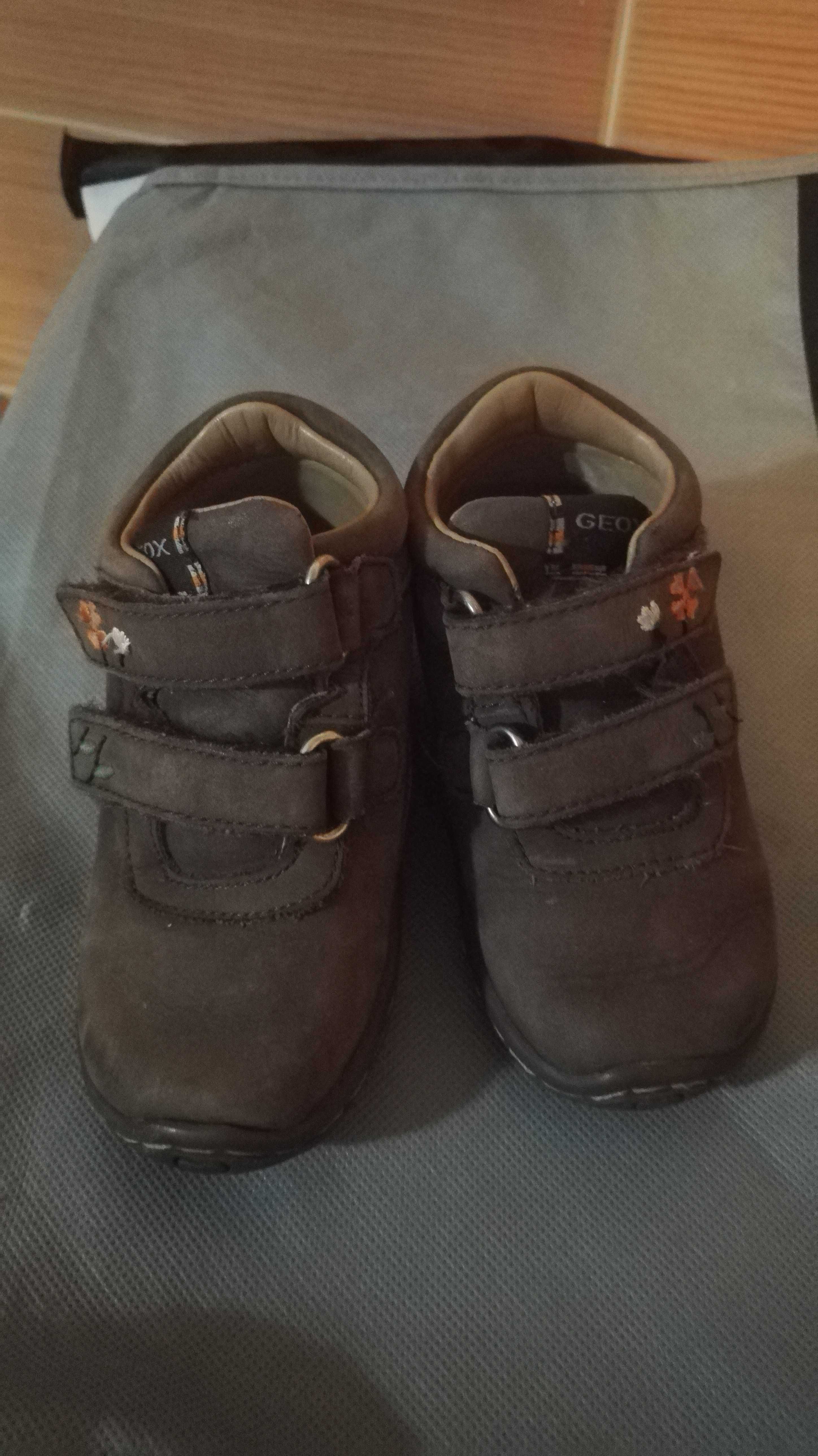 Botas Geox, tamanho 21