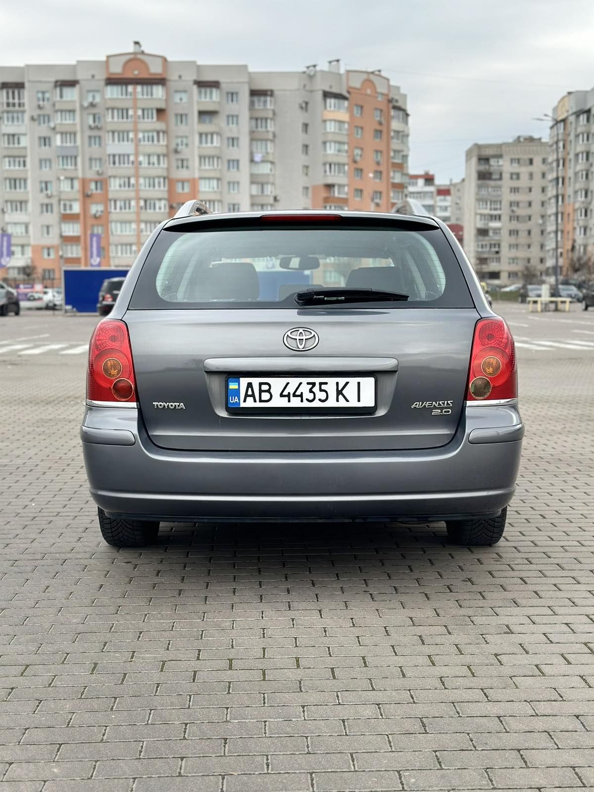 Продаж Toyota 2005р.