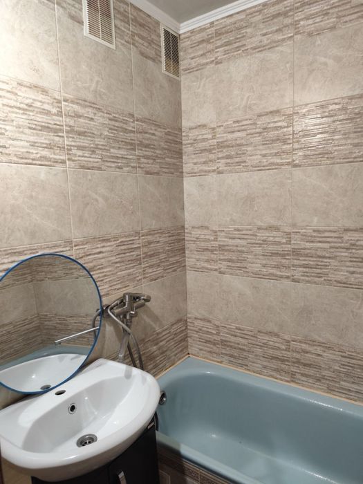 1-кімнатна квартира на Макарова, в зручній розвʼязці!!!