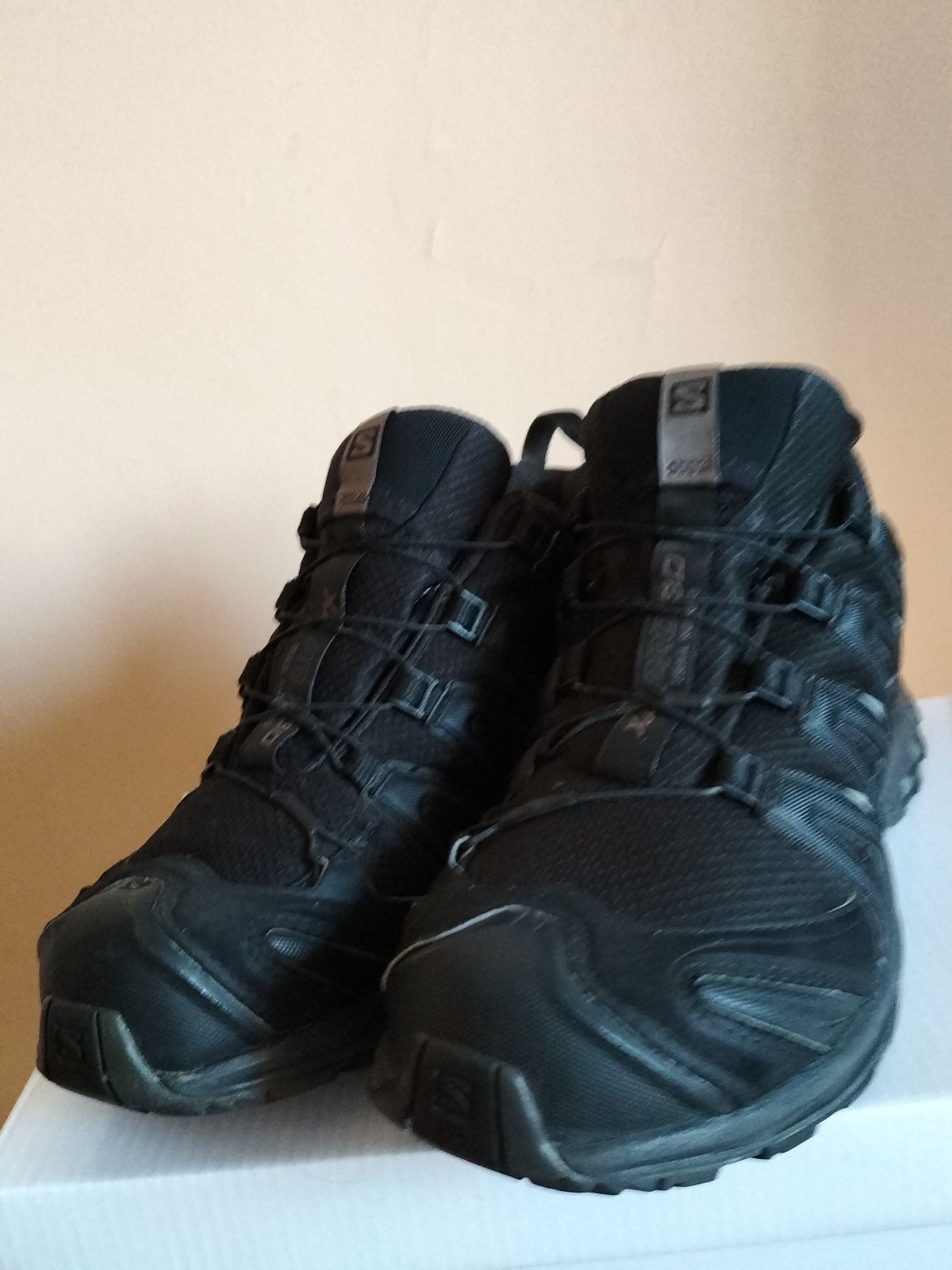 Trekkingi Salomon r 40 i 2.3 xa pro 3d.