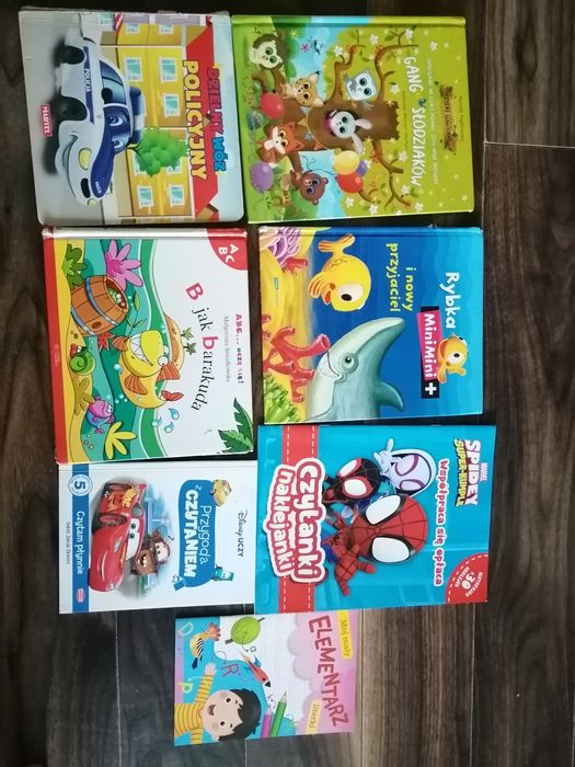 Zbiór książeczek dla dzieci zaczynam czytać