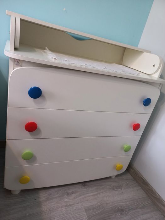 Комод- пеленальний столик для дитячої кімнати