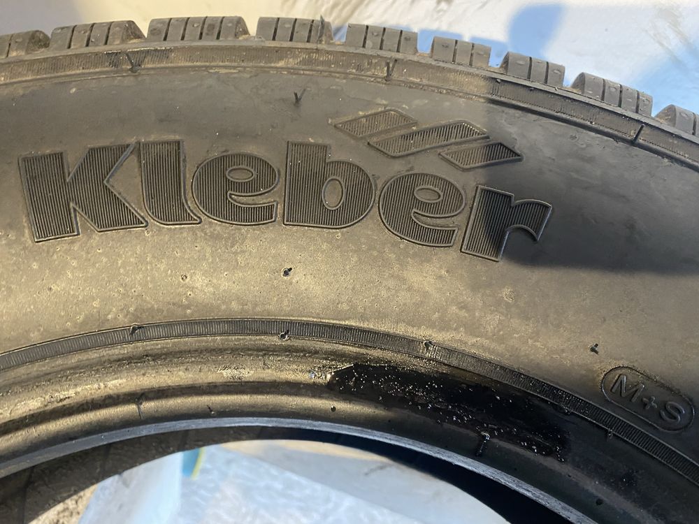 Para opon 235/65/16c Kleber Transalp Winter 2+