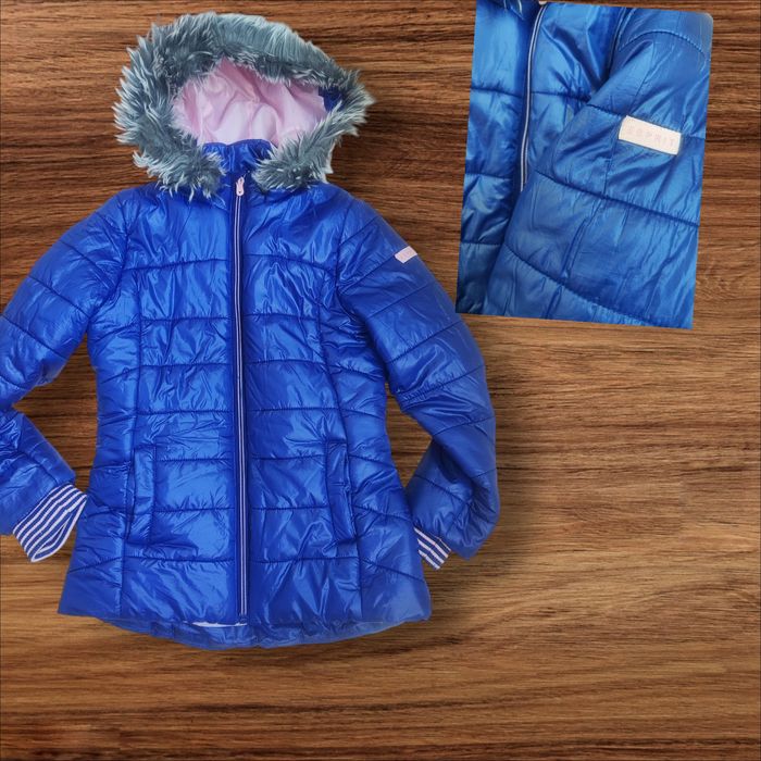 Esprit Америка  куртка р.128- 134-140 р. /8-9-10.5 р.