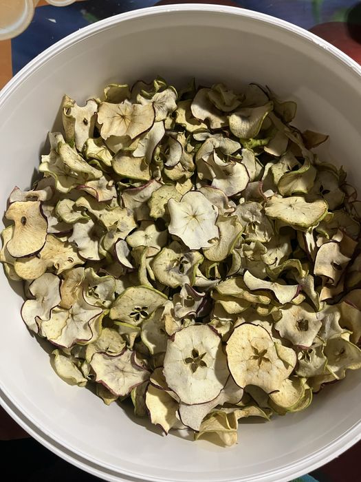 Яблука сушені різних сортів