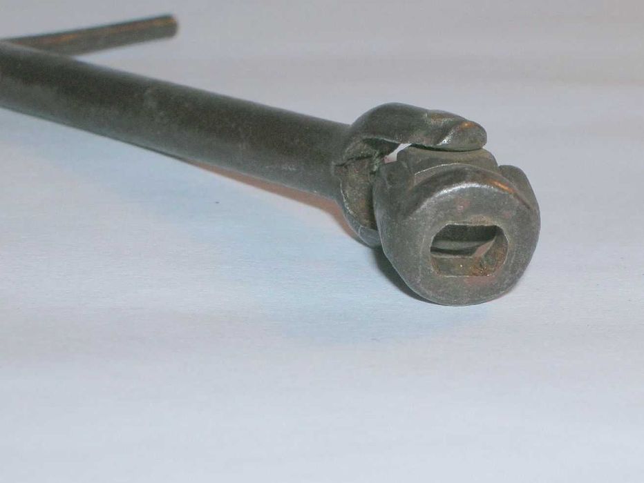 Chave articulada para bicos de fogão a petróleo Hipólito e outros