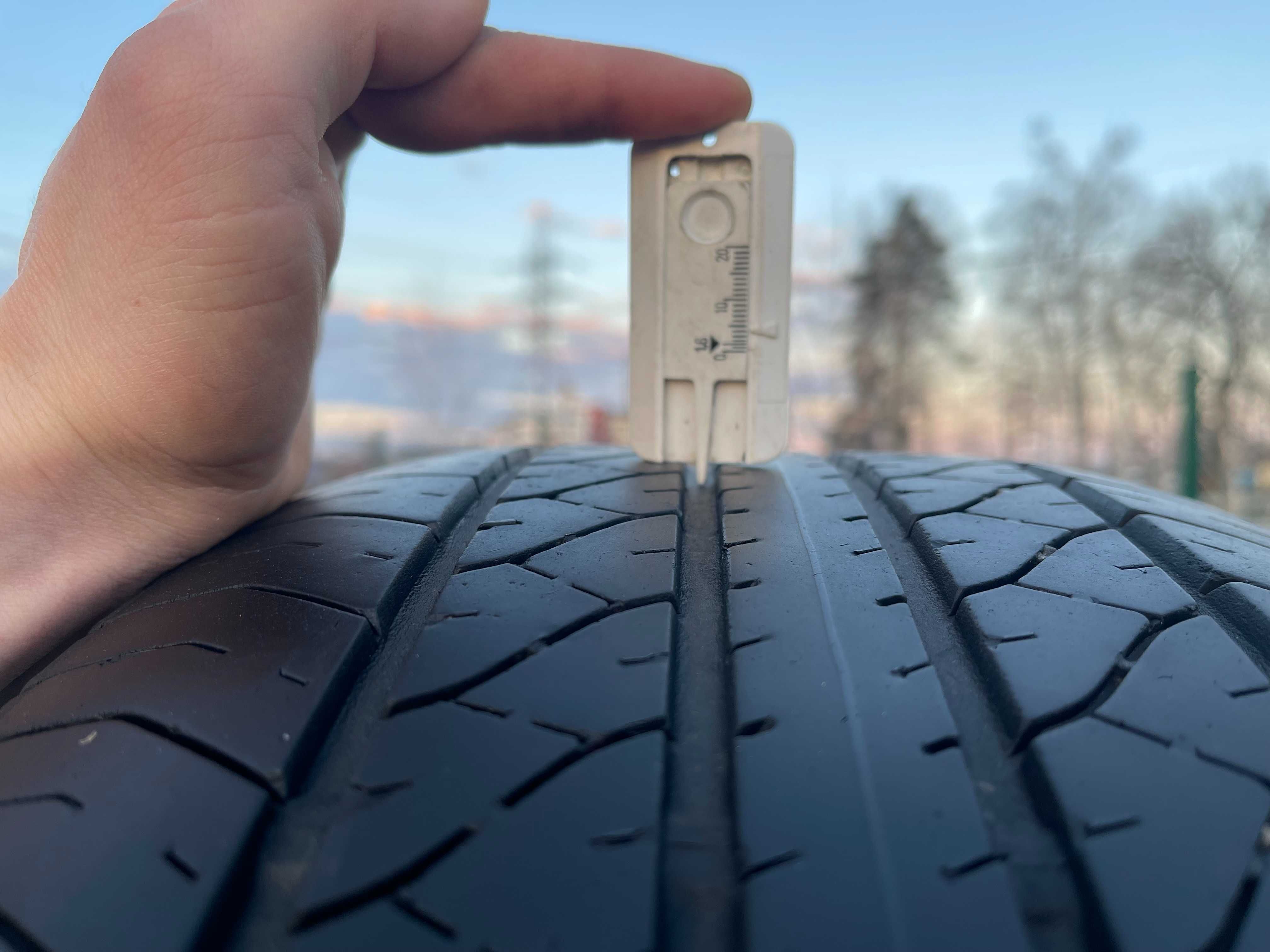 Шини Dunlop 235/55 R19 Літо