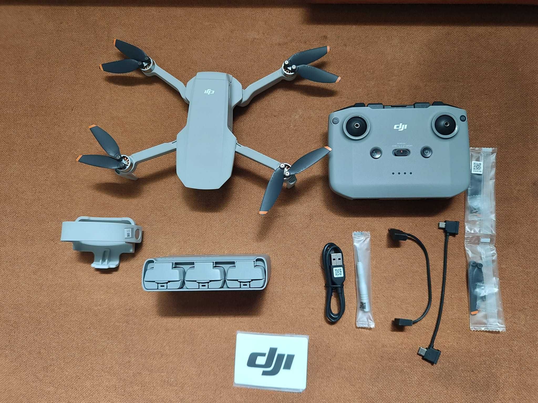 Vendo Drone Mini 2 Se Fly More Combo, com 4 baterias