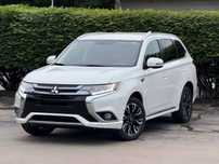 2018 Mitsubishi Outlander Hybrid