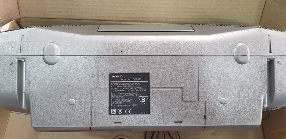 Радиомагнитофон Sony CFS-B21L