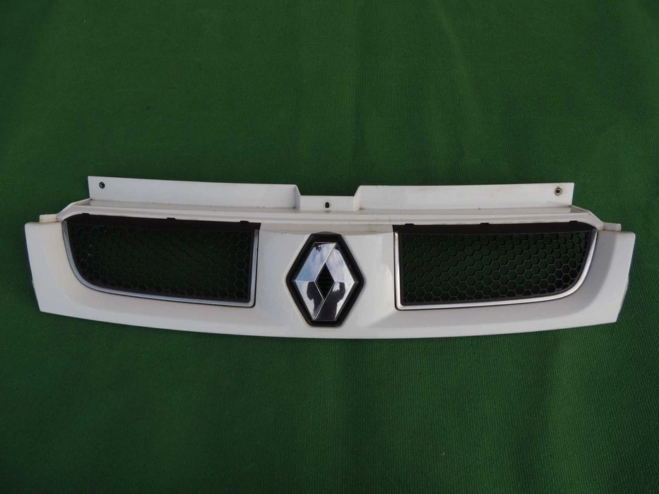 Atrapa chłodnicy grill Renault Trafic 2 II 01,02,03,04,05 0D31 OD31