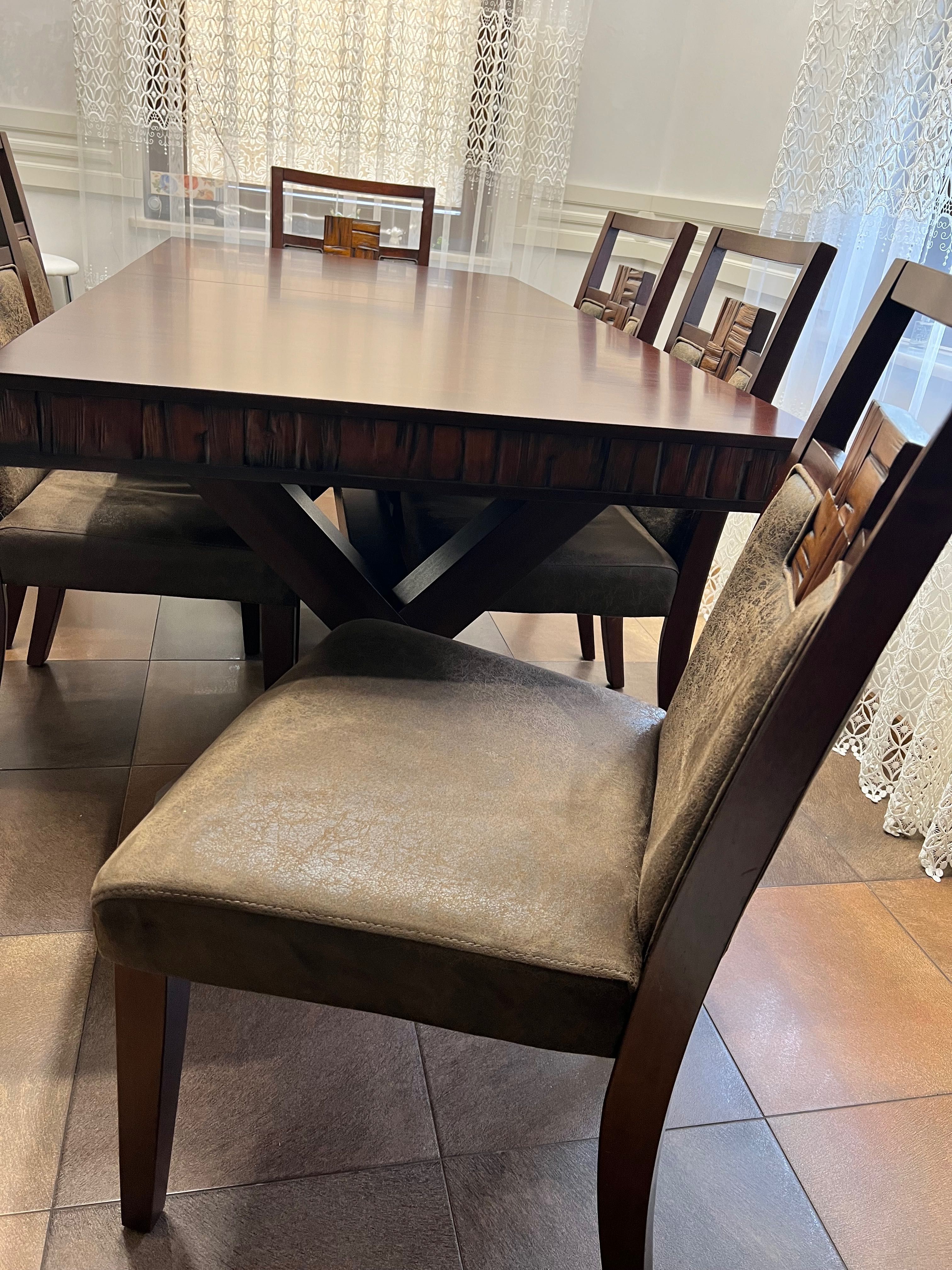 Stół i krzesła Vinotti