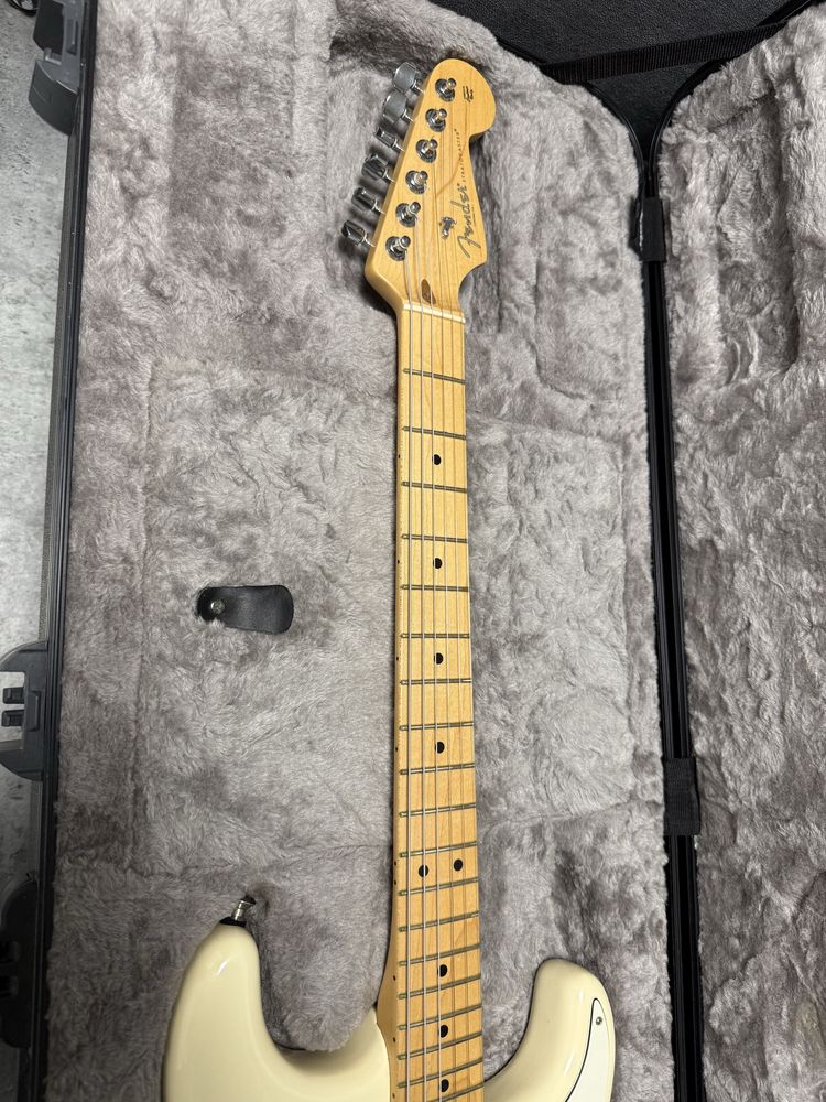 Fender American Professional Stratocaster 2017