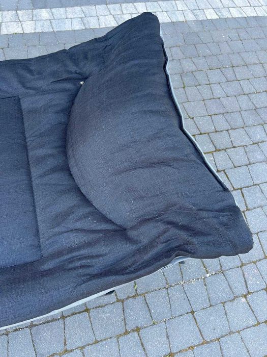 Kompaktowe łóżko składane z materacem i kieszonką – czarne