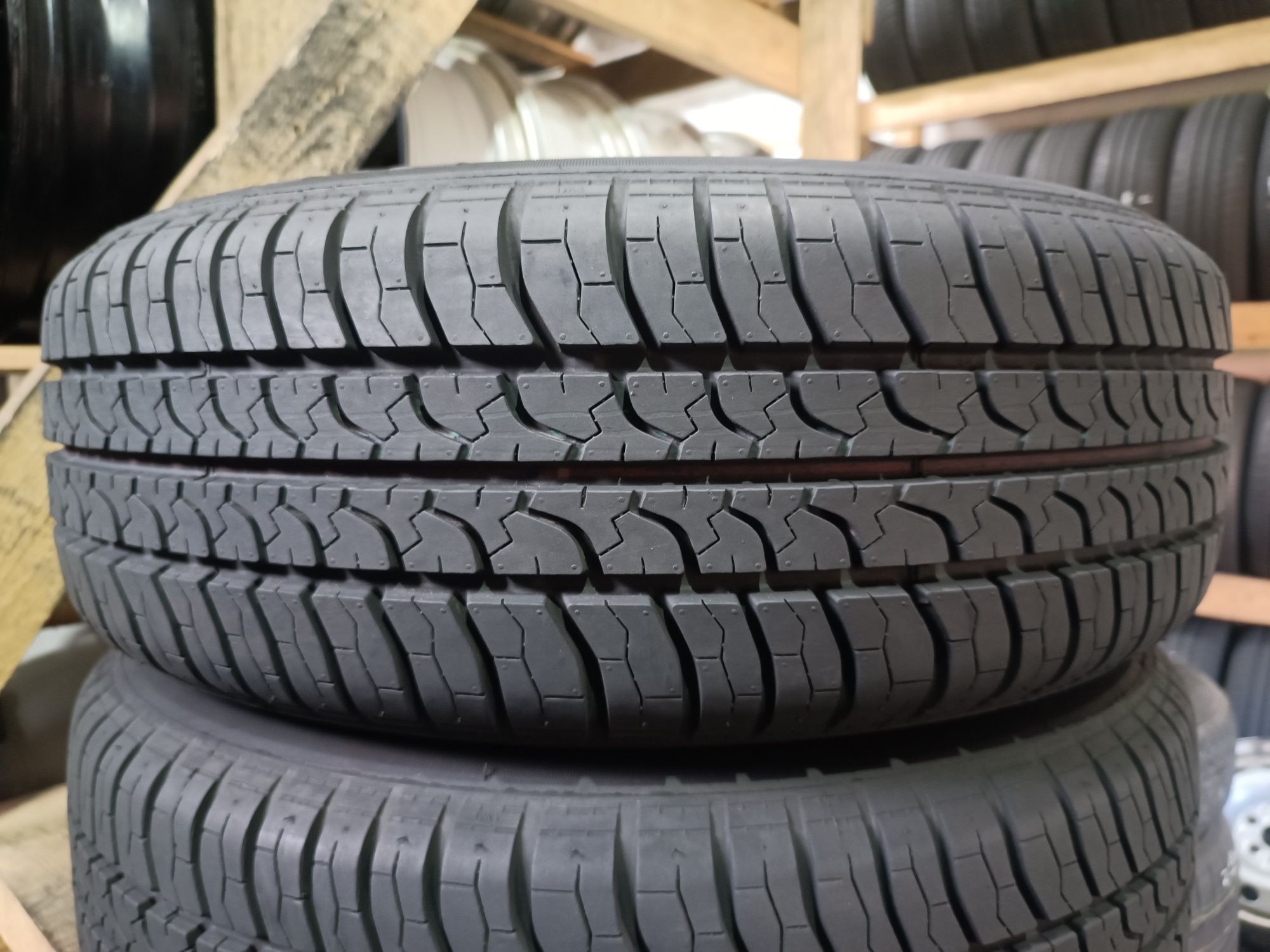 Літні шини FIRESTONE 195/65 R15 резина Р15