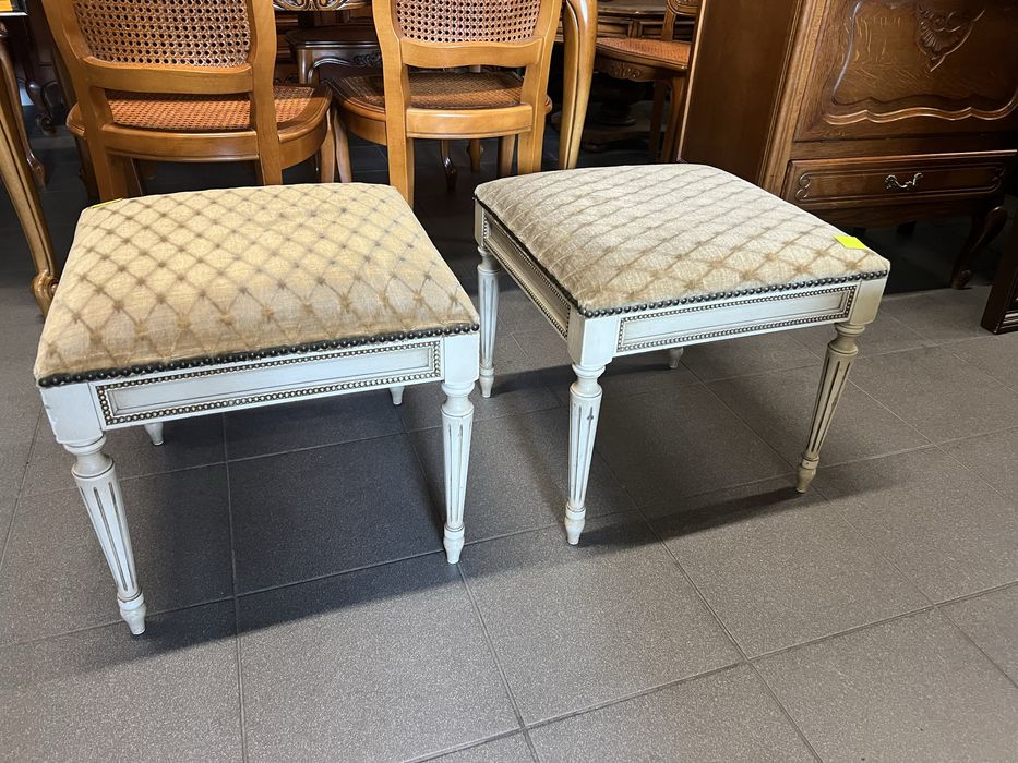 Stylowy taboret/podnóżek/2 szt