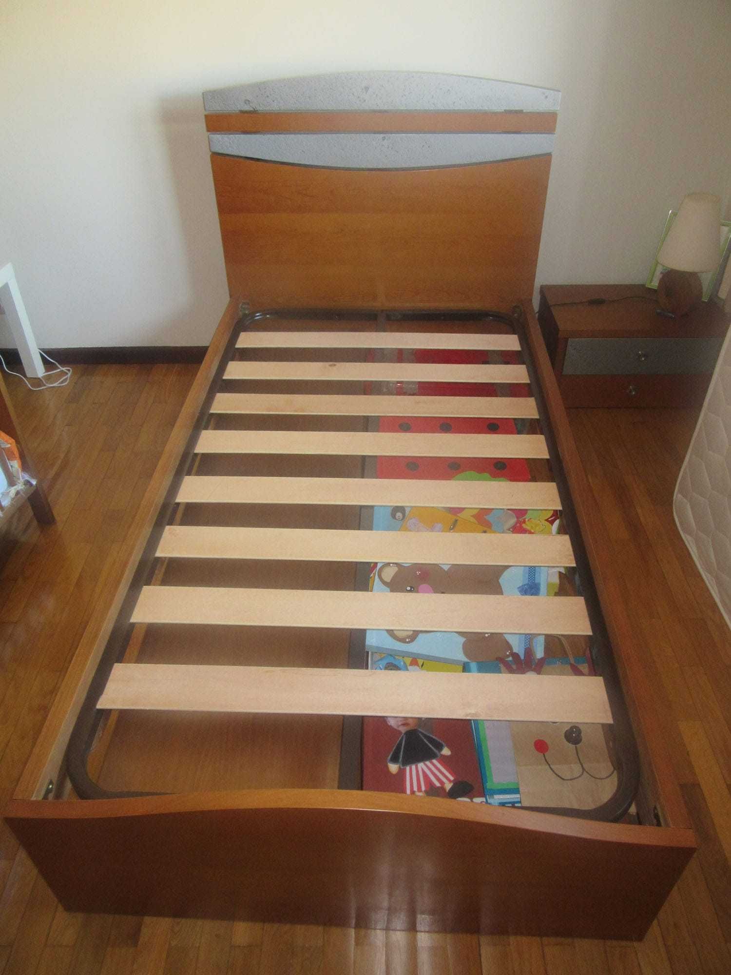 Cama Solteiro + Estrado + Colchão