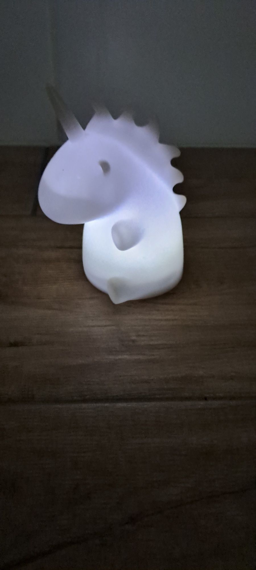Smoko, unicorn lamp, jednorożec, lampa na baterie