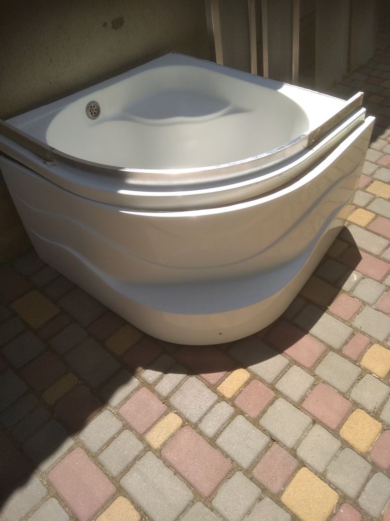 Продам душевую кабину б/у.