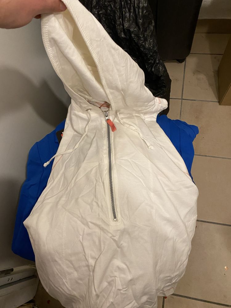 Sprzedam wszystkie rzeczy dla sprzedaży na Vinted