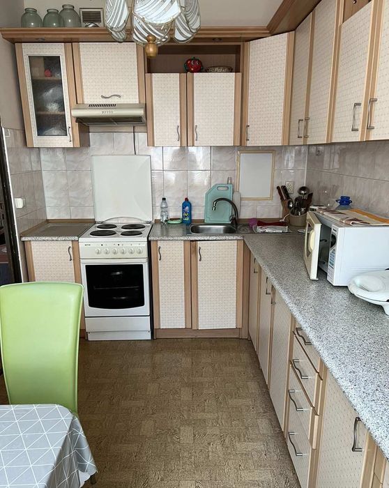 Продам 2кім з ремонтом р-н Пасічна можна під програми.