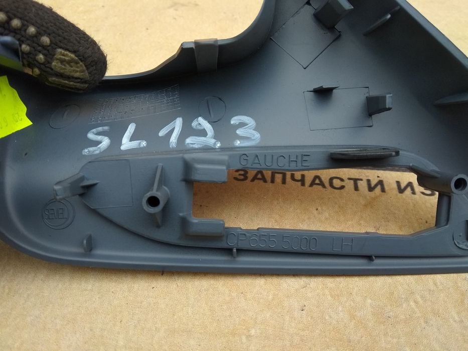 Peugeot 807 Citroen C8 2002- накладка для зеркала CP6555000