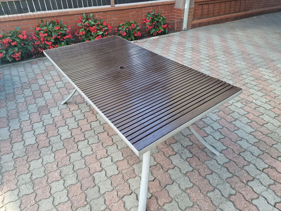 Stół ogrodowy zewnetrzny Jutlandia duży