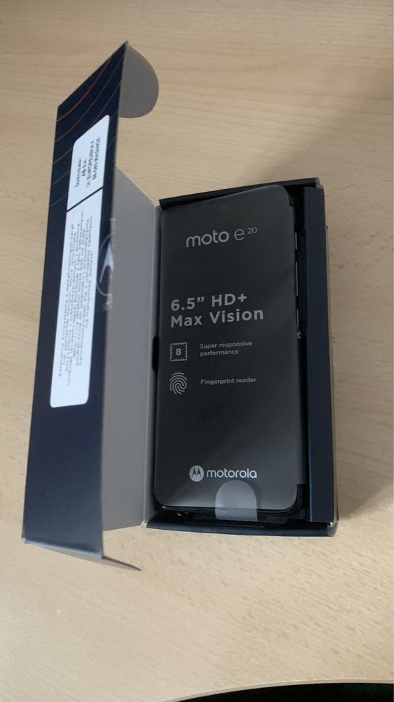 Motorola moto e20 - NOWY