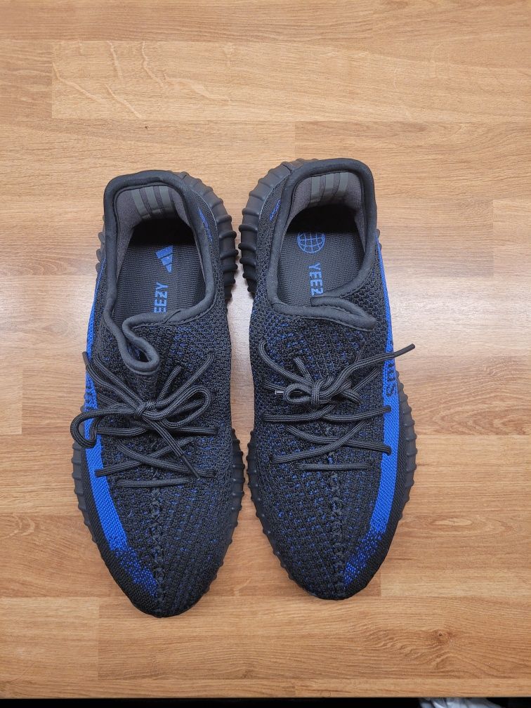 Adidas Yeezy Boost 350 V2