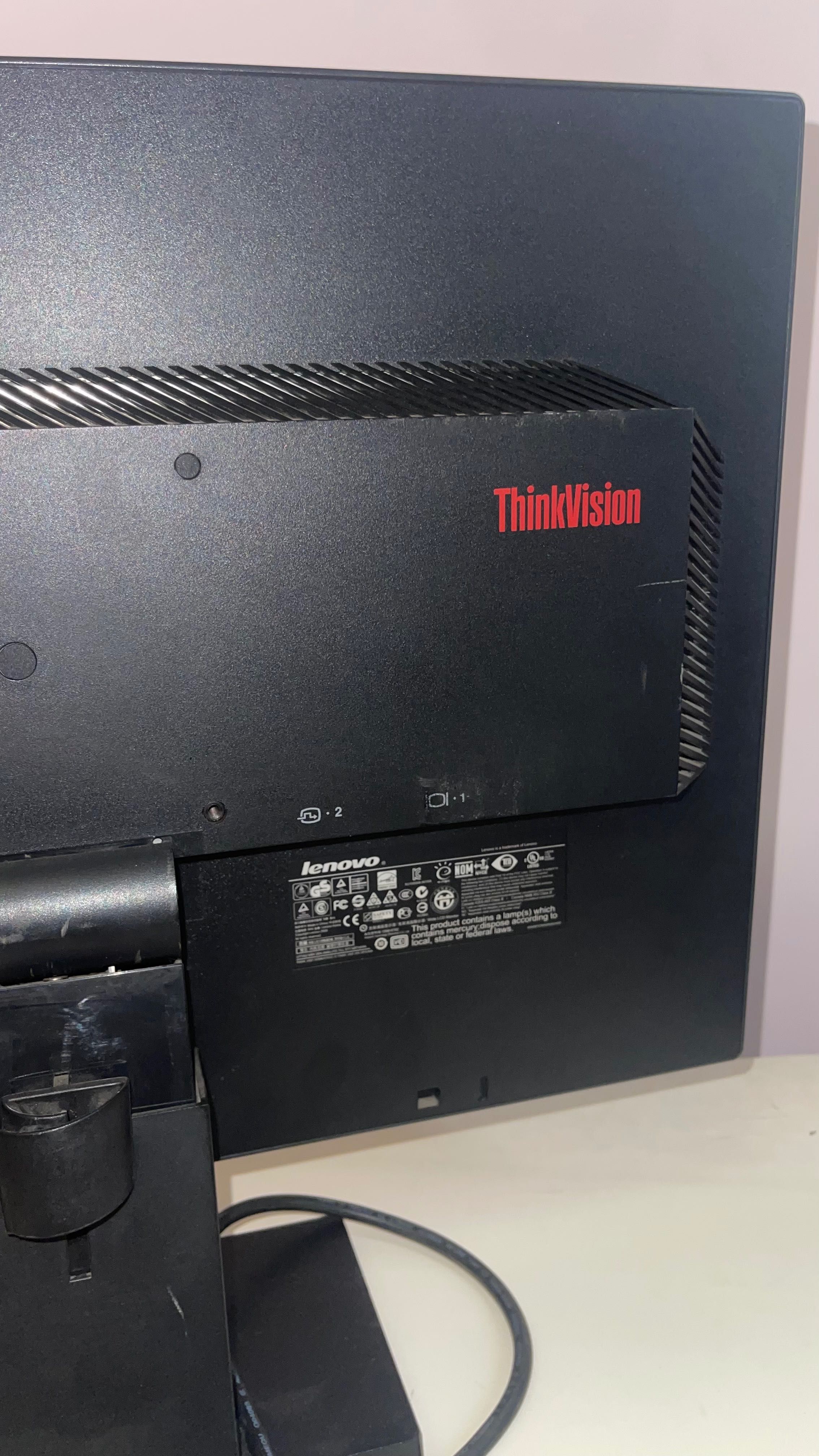 Lenovo L2250pw бу
