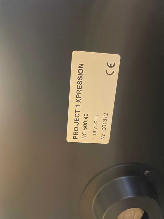 Gramofon  Pro ject  1- Xpression